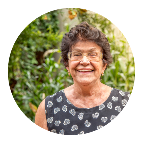 D. Adelaide Andrade